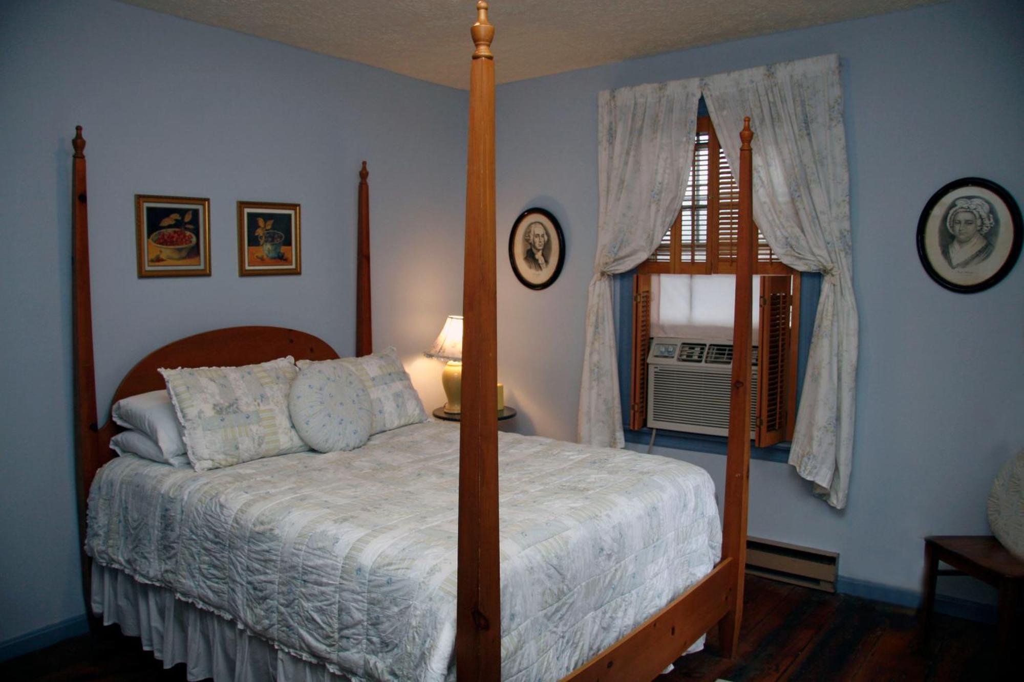 The Lafayette Inn & Restaurant Stanardsville Стая снимка